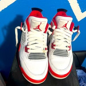 Jordan 4